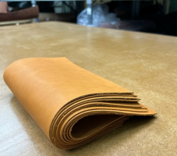 Кожа форматами (Краст Осень), 1.2-1.6 мм, без финиша, формат А4, А3